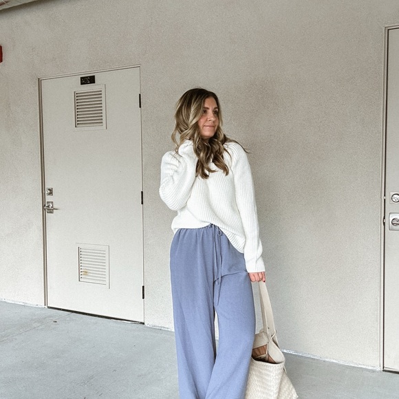 CREWNECK SHAKER STITCH COTTON SWEATER - Picture 2 of 3